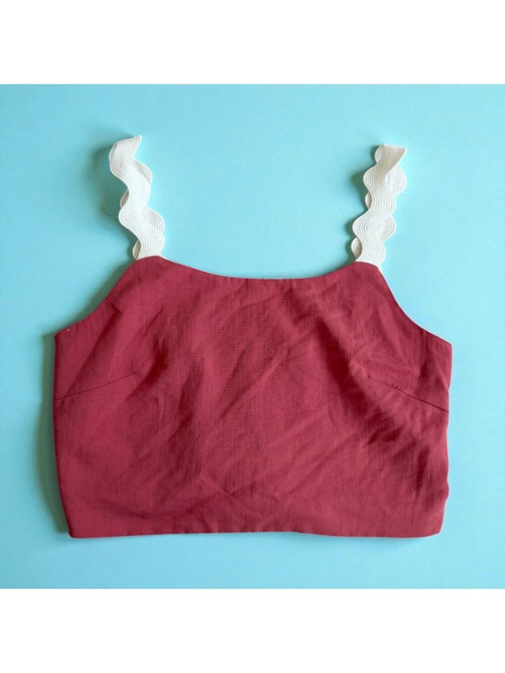 PRETTY GARDEN Rose Pink White Curvy Strap Crop Top Size Small